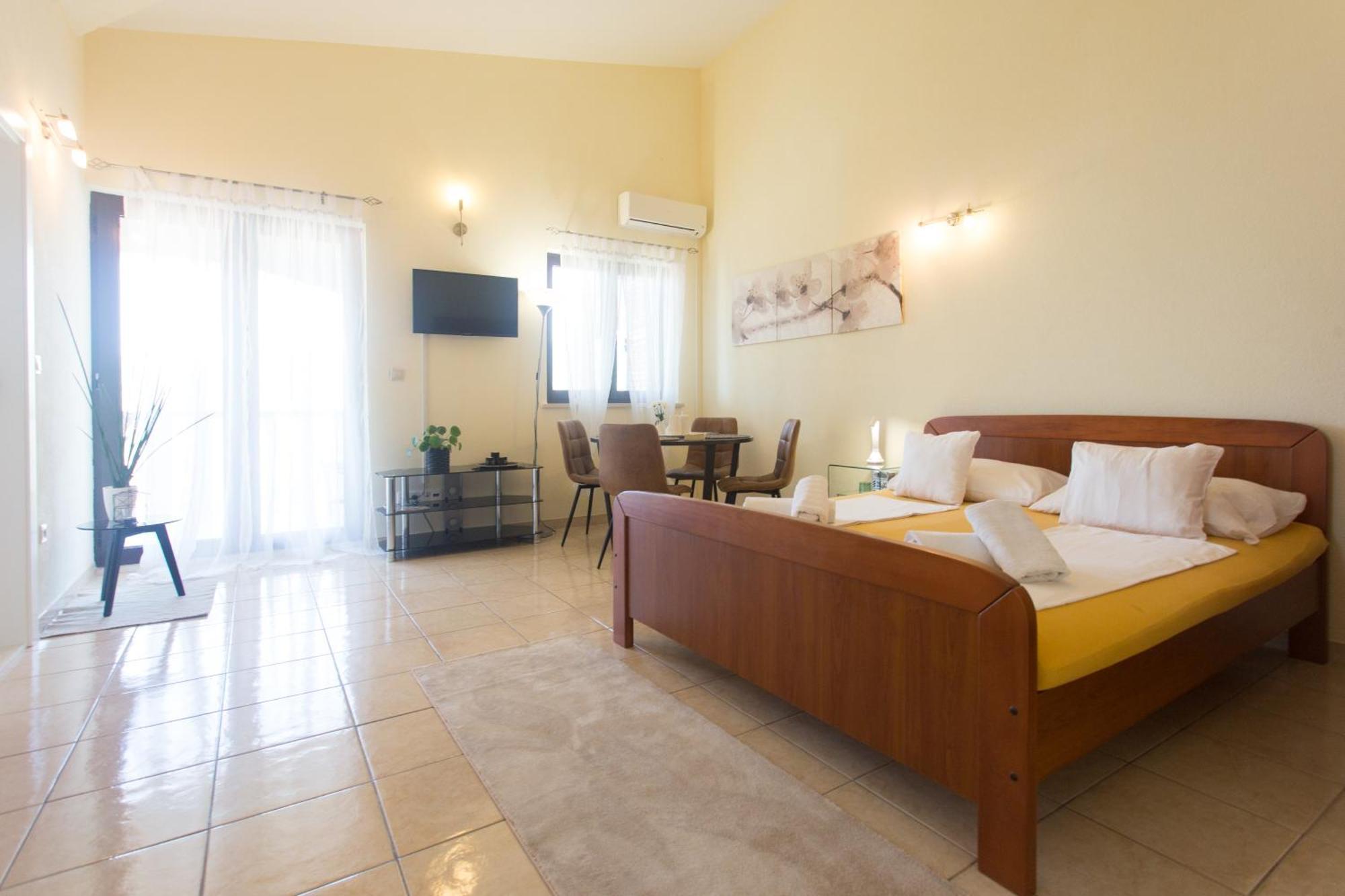 Apartmani Stanic Сегет-Враниця Номер фото
