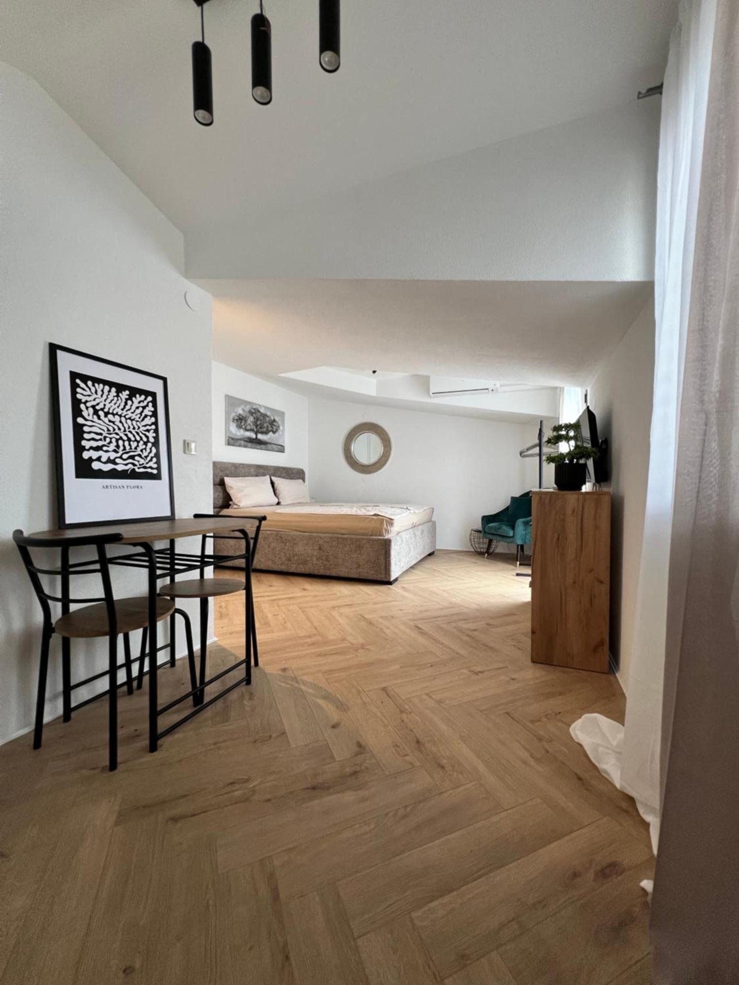 Apartmani Stanic Сегет-Враниця Екстер'єр фото